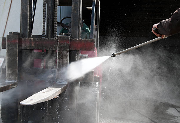 Best Gas Station Cleaning  in Salem, SD
